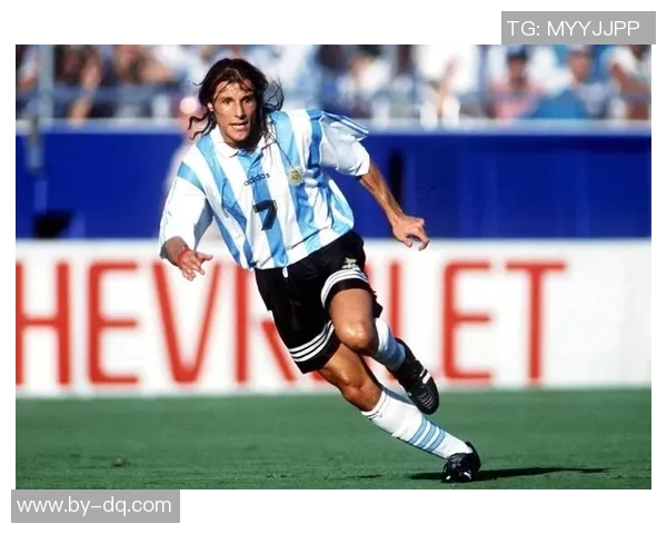 足球历史上最细腻的球星技艺解析与他对现代足球的深远影响