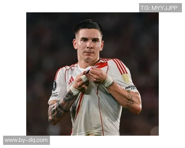 韩国足球77号球星是谁 了解这位引人注目的足球新星和他的精彩表现