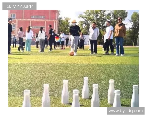 假装球星踢足球的趣味挑战与精彩瞬间